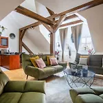 Duplex 165M2 With Views Only 30 Seconds To Charles Bridge