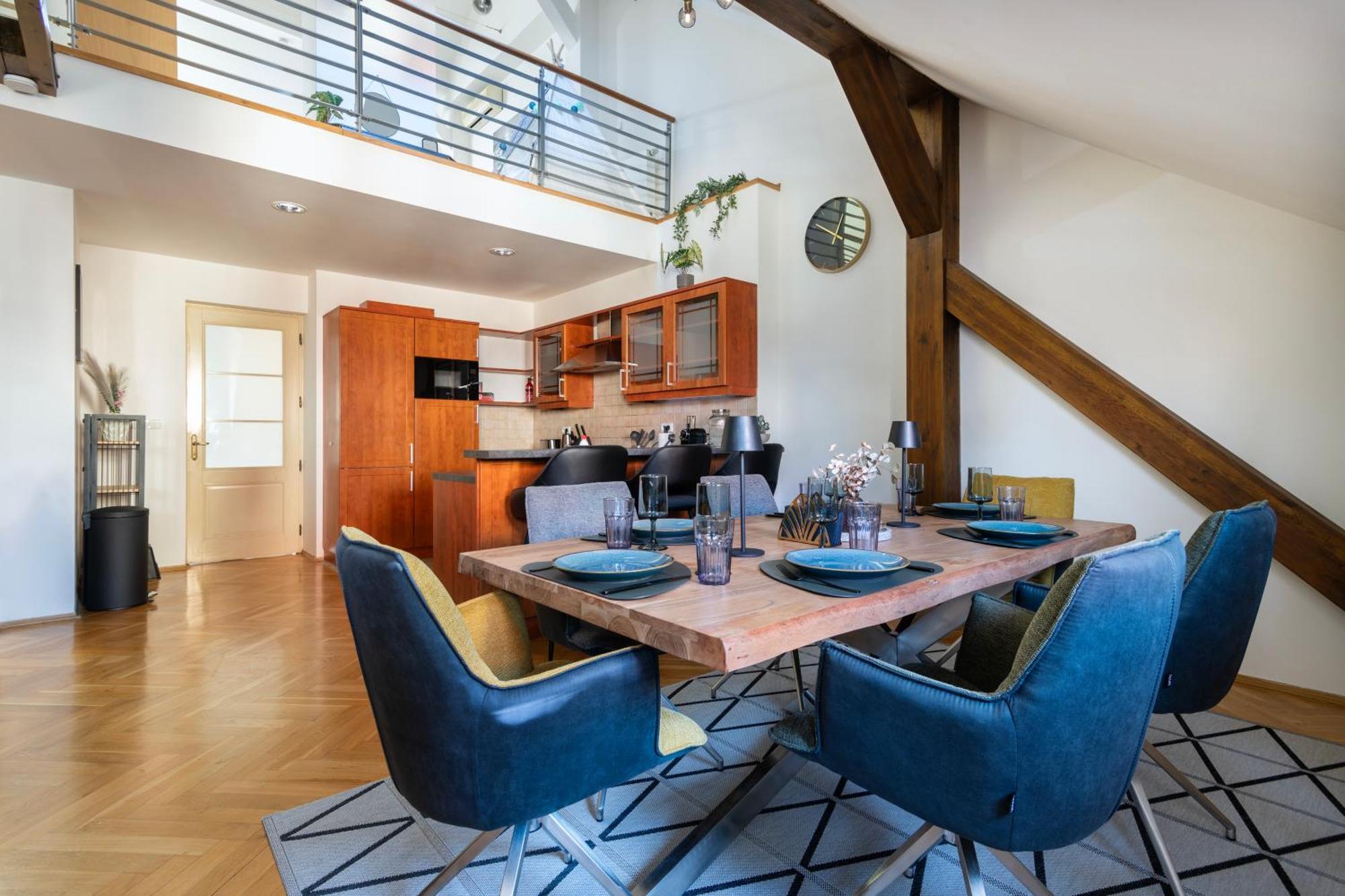 Duplex 165m2 With Views Only 30 Seconds To Charles Bridge Appartamento