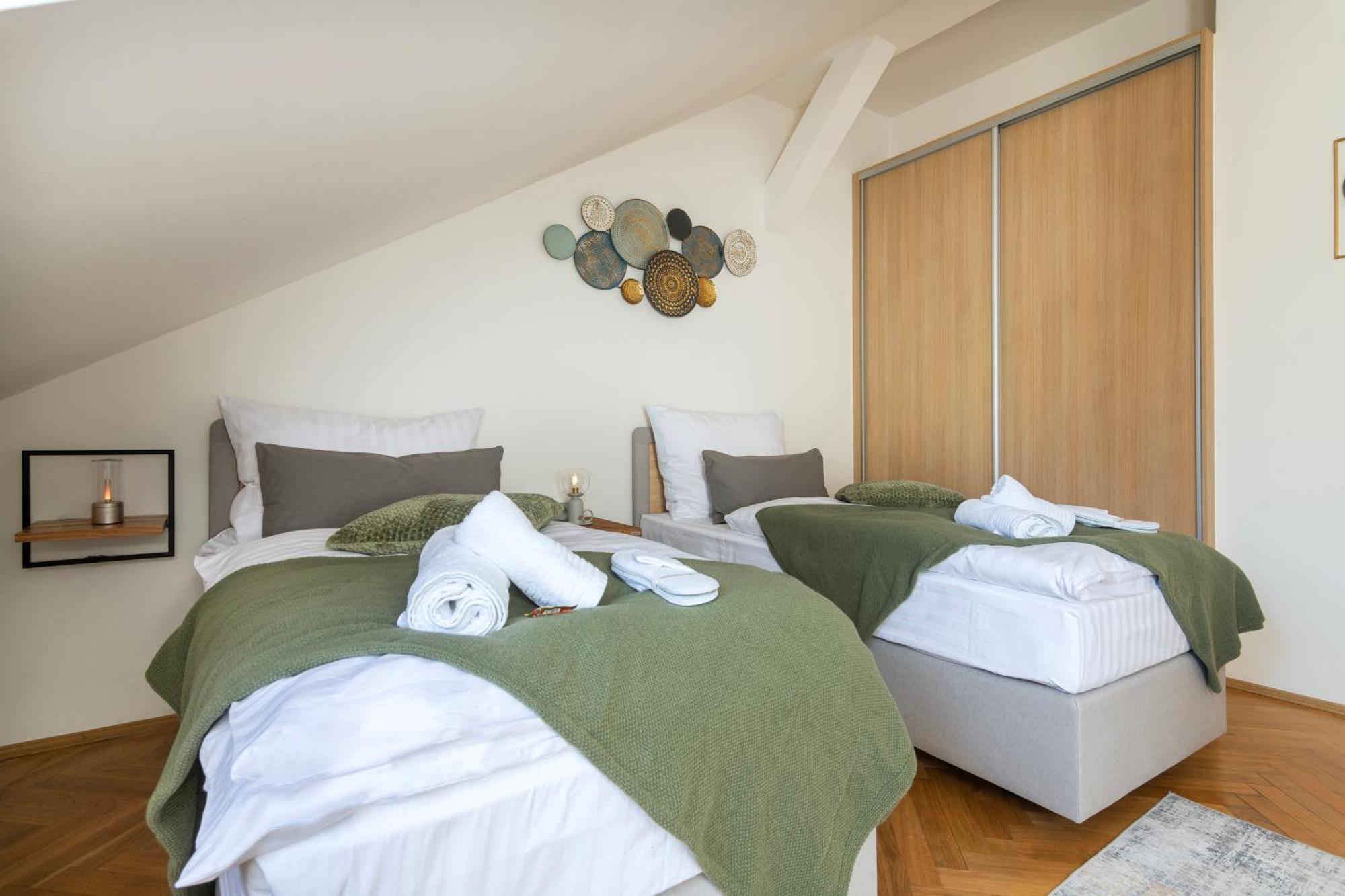 Apartamento Duplex 165m2 With Views Only 30 Seconds To Charles Bridge Praga